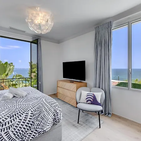 Upstays Sea View Pool 250M Villa *