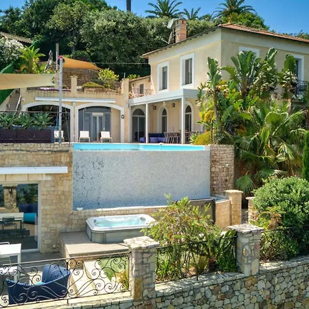 Upstays Sea View Pool 250M Villa *